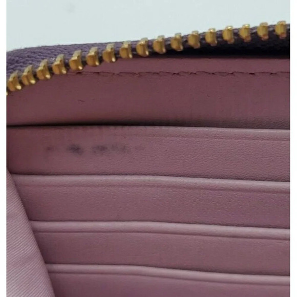 Coach Purple Soft Leather Zip Around Wallet Billfold - Picture 12 of 16